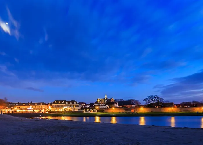 Nomad Water Apartment